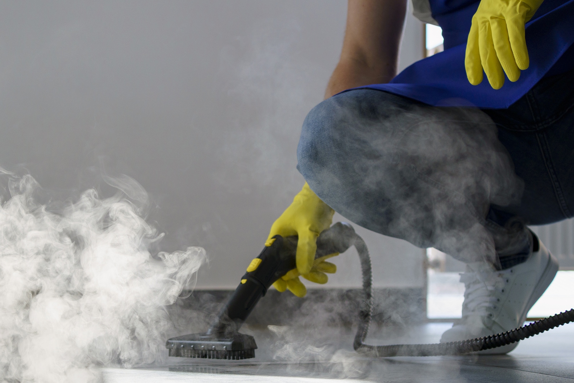 Professional carpet cleaning in London removing deep stains and dust